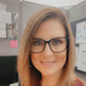 Meet your Posher, Leslie